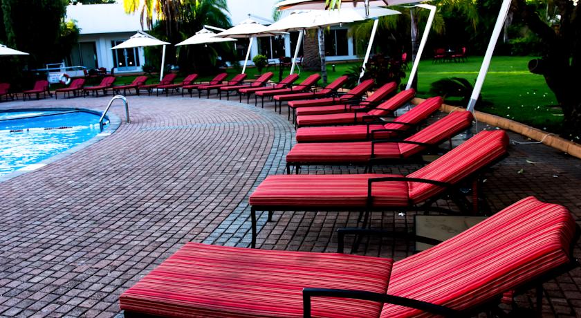 Imagen de la piscina del Hotel Intercontinental Lusaka, An Ihg. Foto 13