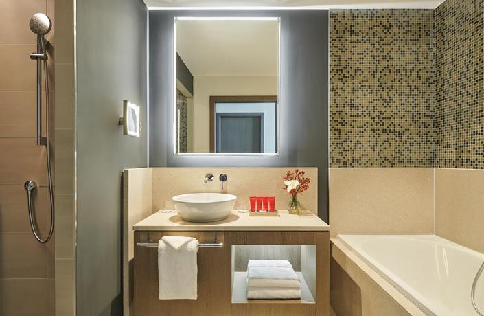 Imagen de la habitación del Hotel Intercontinental Lyon Dieu, An Ihg. Foto 6