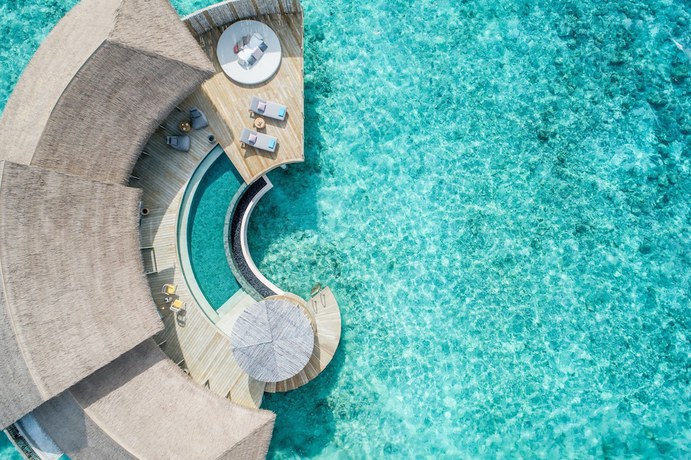 Imagen de los exteriores del Hotel Intercontinental Maldives Maamunagau Resort, An Ihg. Foto 19