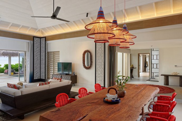 Imagen de la habitación del Hotel Intercontinental Maldives Maamunagau Resort, An Ihg. Foto 8