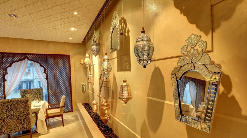 Imagen del bar/restaurante del Hotel Intercontinental Marine Drive Mumbai, An Ihg. Foto 8