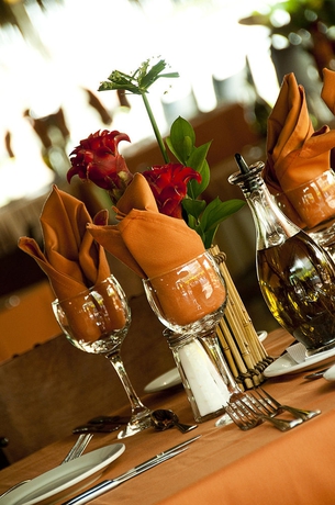 Imagen del bar/restaurante del Hotel Intercontinental Medellin, An Ihg. Foto 2