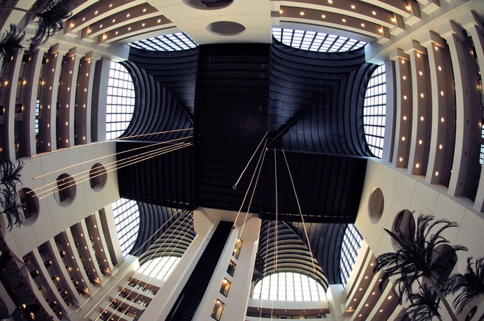 Imagen de los interiores del Hotel Intercontinental Muscat, An Ihg. Foto 7