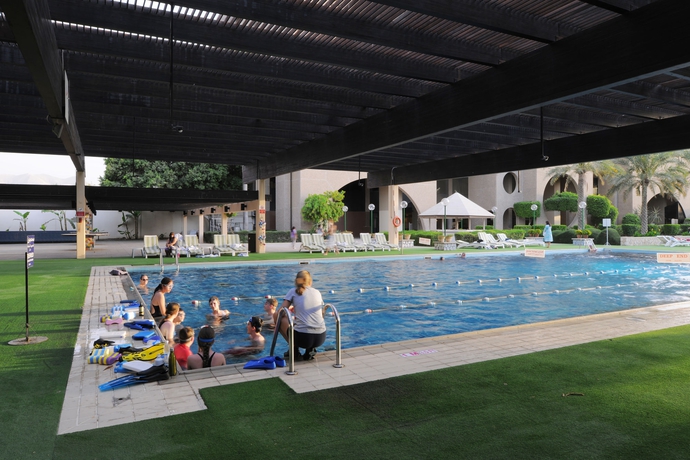 Imagen de la piscina del Hotel Intercontinental Muscat, An Ihg. Foto 16