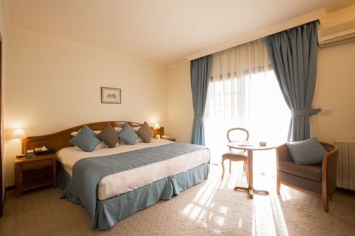 Imagen de la habitación del Hotel Intercontinental Mzaar Lebanon, An Ihg. Foto 3