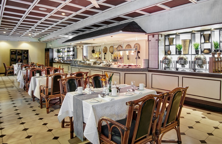 Imagen del bar/restaurante del Hotel Intercontinental Nairobi. Foto 2