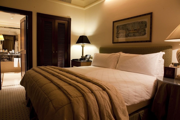 Imagen de la habitación del Hotel Intercontinental Phoenicia Beirut, An Ihg. Foto 3