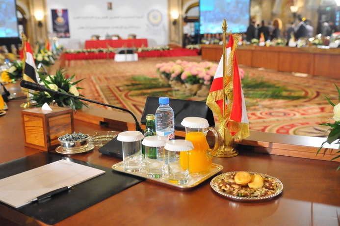 Imagen de los interiores del Hotel Intercontinental Phoenicia Beirut, An Ihg. Foto 11