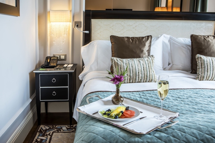 Imagen de la habitación del Hotel Intercontinental Porto - Palacio Das Cardosas, An Ihg. Foto 6