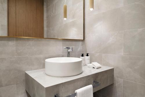 Imagen de la habitación del Hotel Intercontinental Residences Abu Dhabi, An Ihg. Foto 18