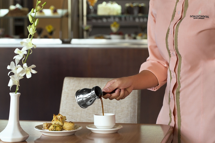 Imagen del bar/restaurante del Hotel Intercontinental Resort Aqaba, An Ihg. Foto 3