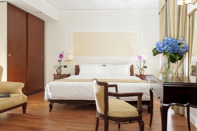 Imagen de la habitación del Hotel Intercontinental Rome Ambasciatori Palace, An Ihg. Foto 14