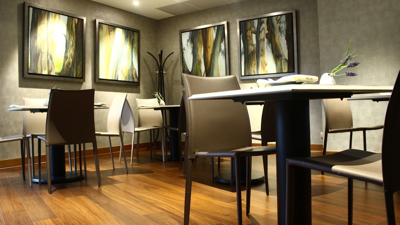 Imagen del bar/restaurante del Hotel Intercontinental Santiago. Foto 3