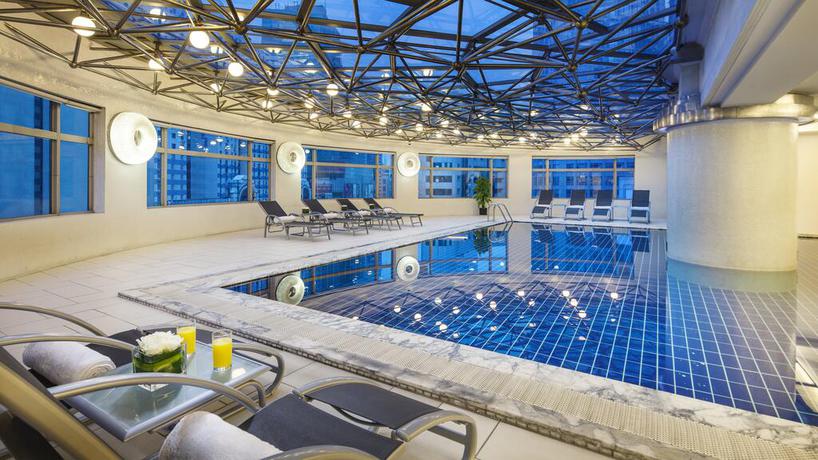 Imagen de la piscina del Hotel Intercontinental Shanghai Pudong , An Ihg. Foto 9