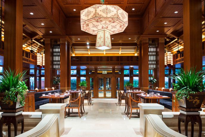 Imagen del bar/restaurante del Hotel Intercontinental Xishuangbanna Resort. Foto 7