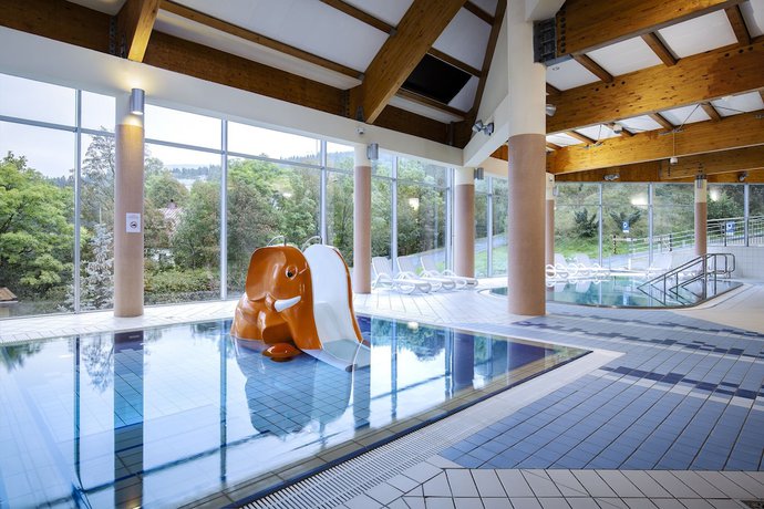 Imagen de la piscina del Hotel Interferie Aquapark Sport Malachit. Foto 18
