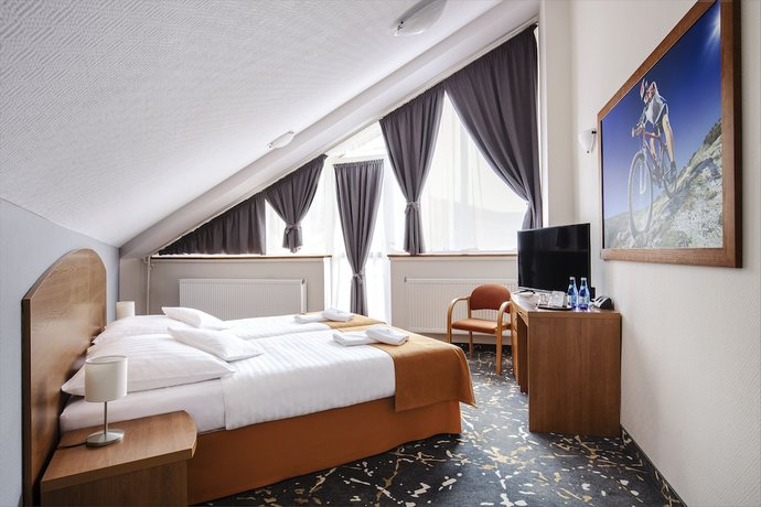 Imagen de la habitación del Hotel Interferie Aquapark Sport Malachit. Foto 9