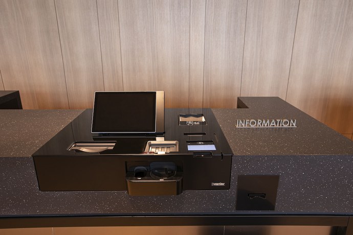 Imagen de los interiores del Hotel Intergate Osaka Umeda. Foto 16