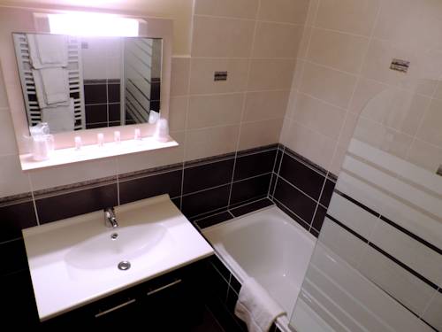 Imagen general del Hotel Inter-hotel Annonay Est La Siesta. Foto 2