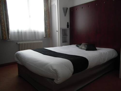Imagen de la habitación del Hotel Inter-hotel La Roche-sur-yon Est Le Moulin Neuf. Foto 12