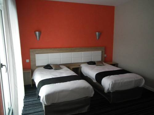 Imagen de la habitación del Hotel Inter-hotel La Roche-sur-yon Est Le Moulin Neuf. Foto 16