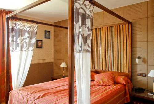 Imagen de la habitación del Hotel Inter-hotel Le Tréport Sud La Cour Carrée. Foto 3