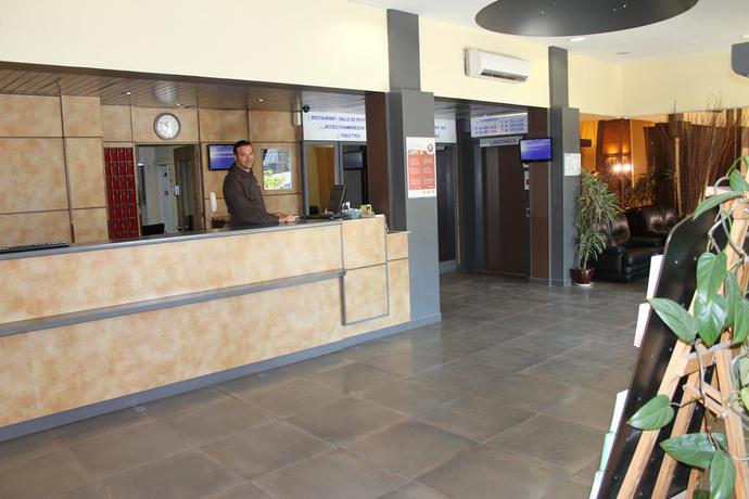 Imagen de los interiores del Hotel Inter-hotel Parc Des Expositions. Foto 8