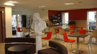 Imagen del bar/restaurante del Hotel Inter-hotel Welcome. Foto 4