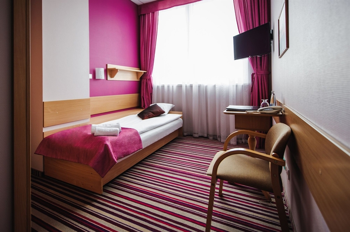 Imagen de la habitación del Hotel Interhouse. Foto 11