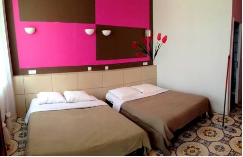 Imagen general del Hotel Interlaken, Niza. Foto 4