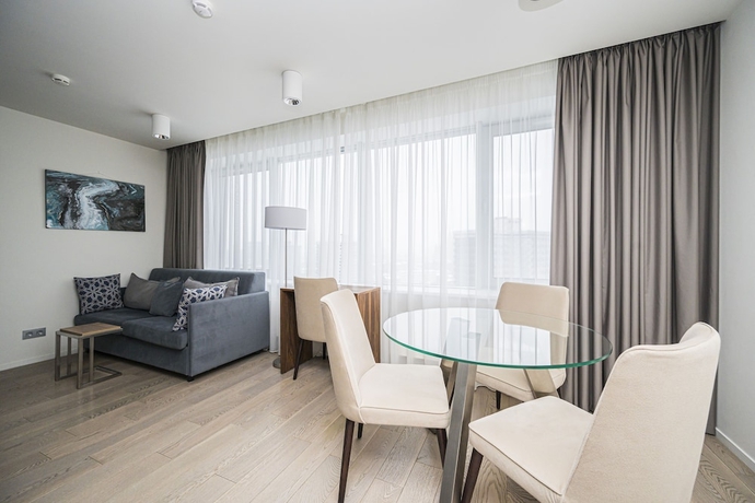 Imagen de la habitación del Hotel Intermark Residence. Foto 10