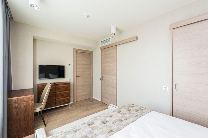 Imagen de la habitación del Hotel Intermark Residence. Foto 14