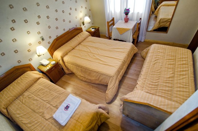 Imagen de la habitación del Hotel Internacional, Buenos Aires. Foto 8