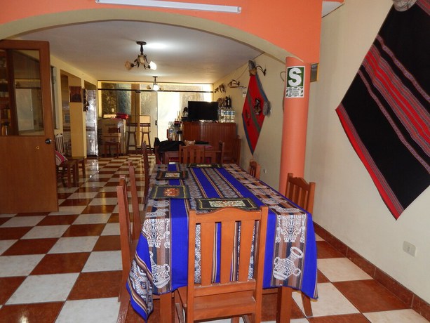 Imagen del bar/restaurante del Hotel Internacional Cabanaconde. Foto 5