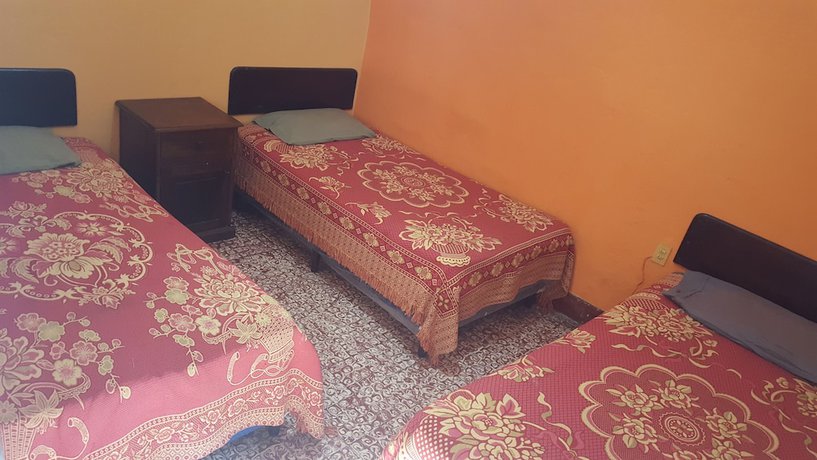 Imagen de la habitación del Hotel Internacional Guest House. Foto 2