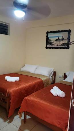 Imagen de la habitación del Hotel Internacional Palmerola. Foto 9