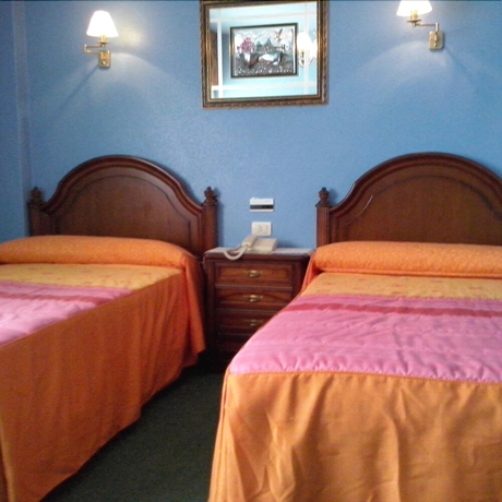 Imagen de la habitación del Hotel Internacional, Porriño. Foto 15