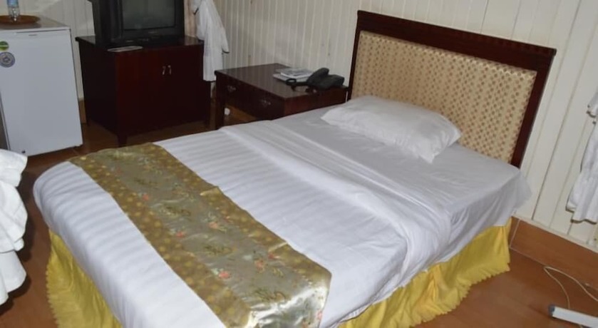 Imagen de la habitación del Hotel International 2000. Foto 11