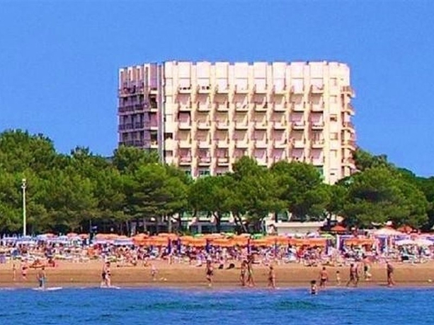 Imagen general del Hotel International Beach, Lignano Sabbiadoro. Foto 1
