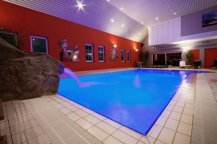 Imagen de la piscina del Hotel International, Clervaux. Foto 18