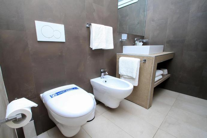 Imagen de la habitación del Hotel International Dakar. Foto 4