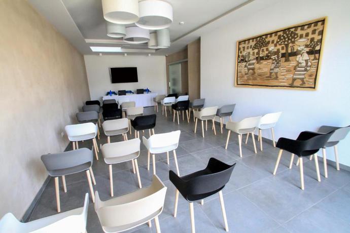 Imagen de los interiores del Hotel International Dakar. Foto 8