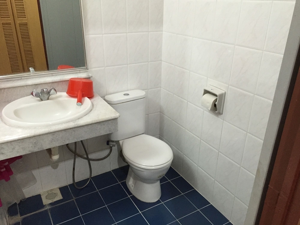 Imagen de la habitación del Hotel International House, Gelugor. Foto 9