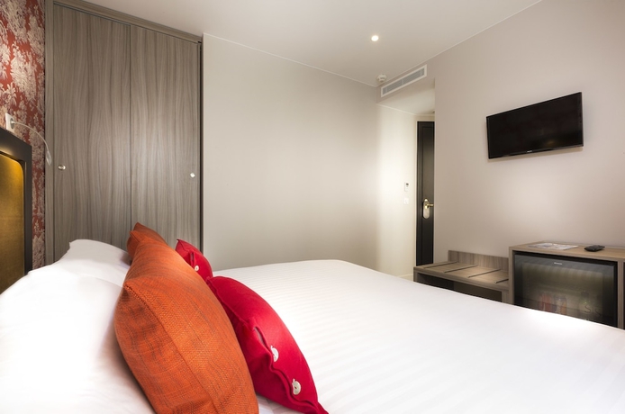 Imagen de la habitación del Hotel International, París. Foto 12