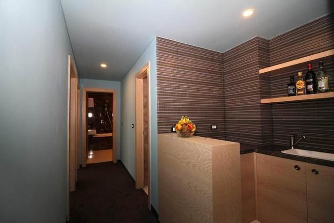 Imagen de la habitación del Hotel International Prishtina. Foto 8