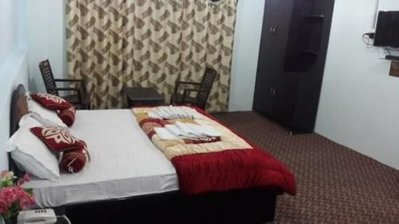 Imagen de la habitación del Hotel International Residency. Foto 16