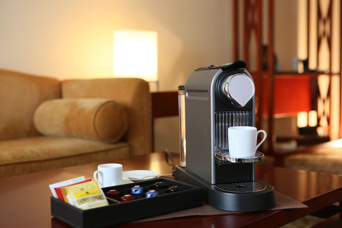 Imagen de la habitación del Hotel International Resort Yurakujo. Foto 6