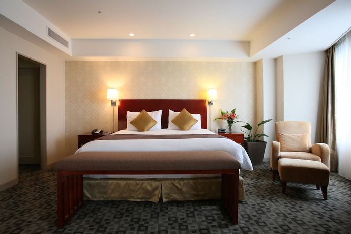 Imagen de la habitación del Hotel International Resort Yurakujo. Foto 11