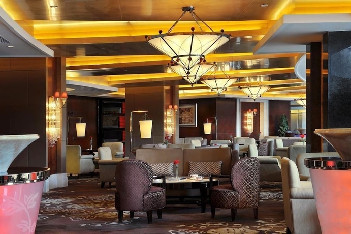 Imagen de los interiores del Hotel International Ruian. Foto 15