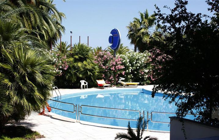 Imagen de los interiores del Hotel International, San Benedetto del Tronto. Foto 14